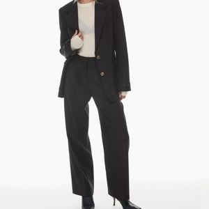 ARITZIA The Effortless Pant™